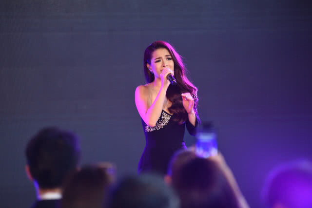 "ลีเดีย" แท็กทีม "ดีเจโอโน่" โชว์เพลงสุดมันส์!!