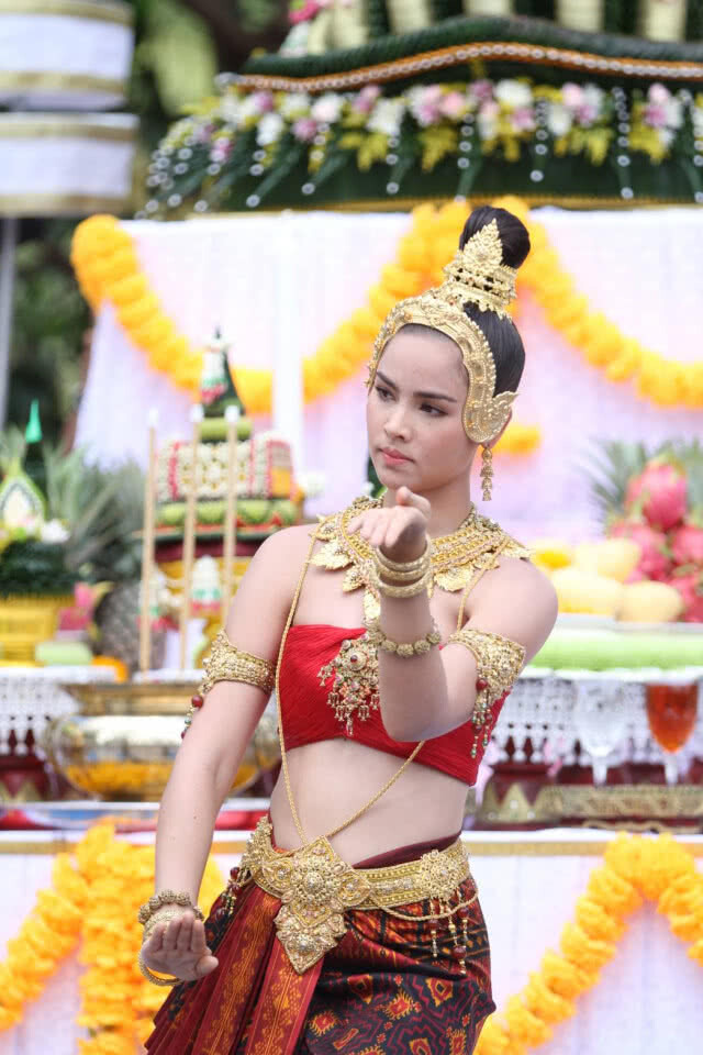 ขนลุก!! ห้างไฟดับ กลางงานเปิดตัว นาคี2