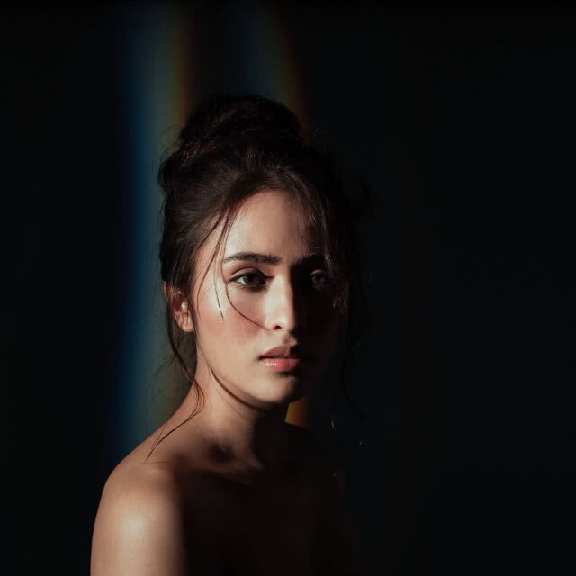 นักศึกษาไม่เห็นด้วย! กรณีภาพเชียร์ลีดเดอร์ถ่ายภาพคล้ายเปลือยอก
