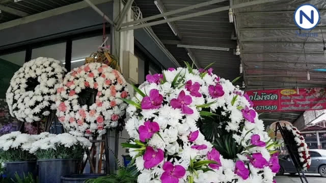 ร้านพวงหรีดขายดี คนแห่หสั่งไว้อาลัย  "โอ วรุฒ"