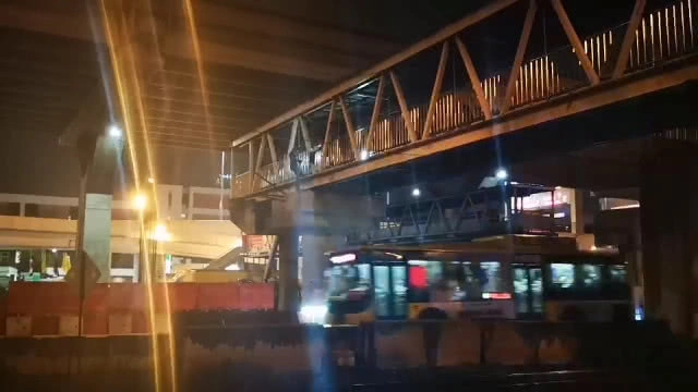 (คลิป) รื้อแล้ว!สะพานลอย ปิดถนนวิภาวดีฯดอนเมือง 14-17ก.ย.