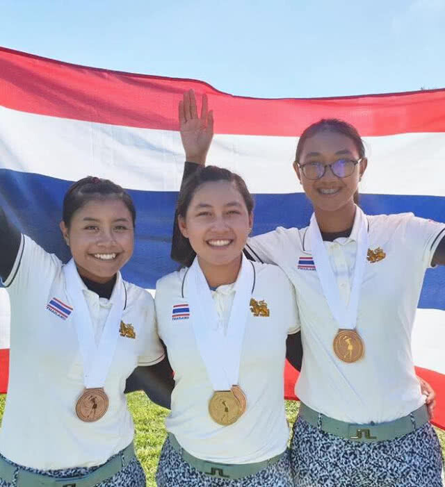 เจ๋งจริง!! "น้องจีน" กด 12 อันเดอร์ฯ คว้าทอง กอล์ฟเวิลด์จูเนียร์