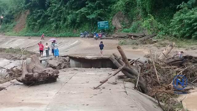 "ฤทธิ์มังคุด" ทำสะพานบ้านโพซอพัง5 หมู่บ้านถูกตัดขาด