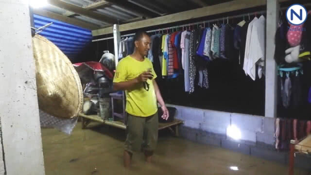 ชาวบ้านเมืองจันฯเริ่มเก็บกวาดหลัง "พายุมังคุด" เบาตัวลง