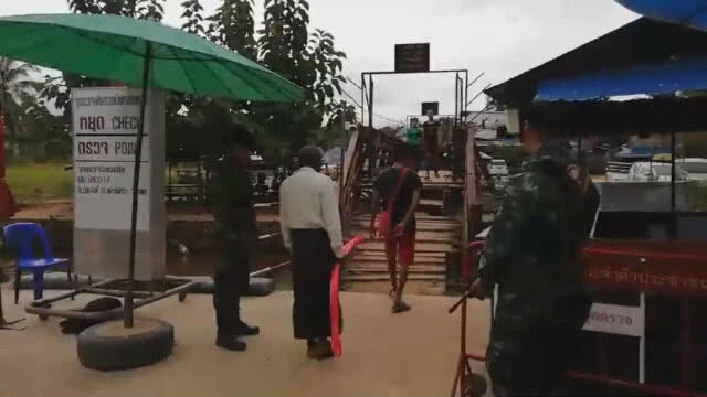 (คลิป) นอภ.แม่สอด สั่งกำนัน-ผญบ. เฝ้าระวังนักโทษพม่าหนีเข้าไทย