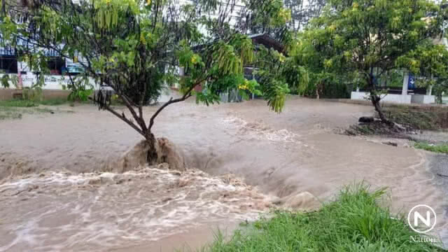 ฝนถล่ม น้ำท่วมวังเหนือ-เร่งอพยพไปอยู่ที่ปลอดภัย