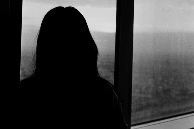 พ่อสามีอินเดียข่มขืนลูกสะใภ้หมาดๆ โดยมีน้องสะใภ้ถ่ายคลิป เพราะไม่พอใจที่ได้รับสินสอดน้อยเกินไป