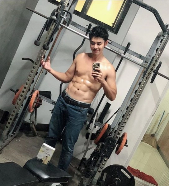 (คลิป) "อาร์ต พศุตม์" เผยเรื่องน่าขนลุก!!! หลังถ่ายติดสาวกระโดดสะพานฆ่าตัวตาย ก่อนถูกตามไปถึง รร.