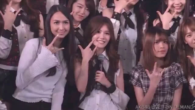 ประสบการณ์ ล้ำค่า!! "โมบายล์ BNK48" ขึ้นเธียเตอร์ AKB48