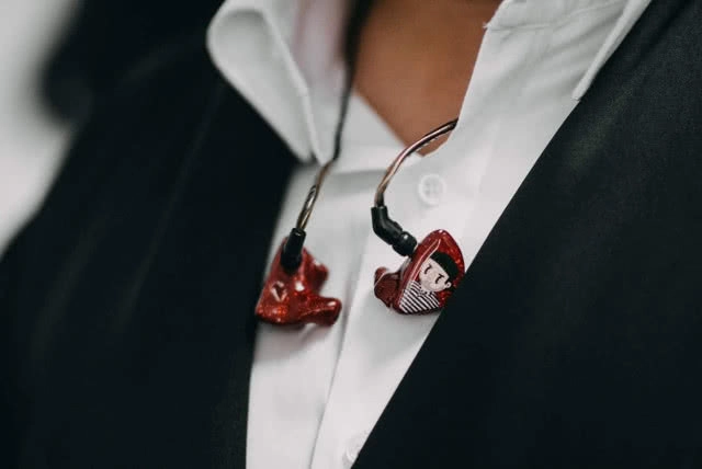 "โอ๊ต ปราโมทย์" เสียอาการหนัก!! จ่อเปิดเพลง "งู้ยยยยยยยยยยย"