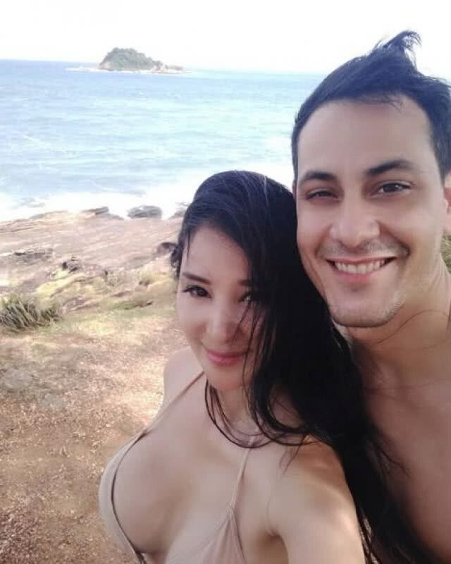 รักถึงทางตัน "เปิ้ล ไอริณ" ประกาศเลิกแฟนมะกัน