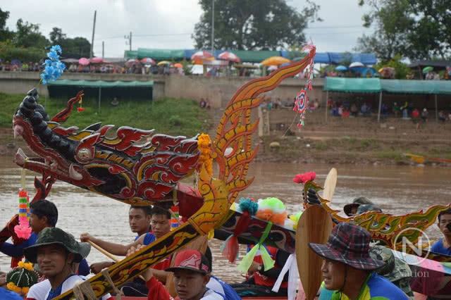 เปิดงานประเพณีแข่งเรือ จ.น่าน