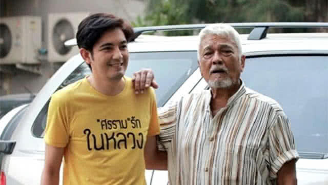 ศรราม เผย "ป๋า"มาเข้าฝัน ยืนที่ปลายเตียง บอก"ดูแลลูก-เมียให้ดี" ก่อนสะดุ้งตื่น