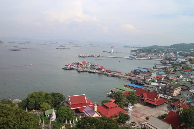 ไปเที่ยว....เกาะสีชังกันเถอะ