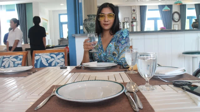 ไปเที่ยว....เกาะสีชังกันเถอะ