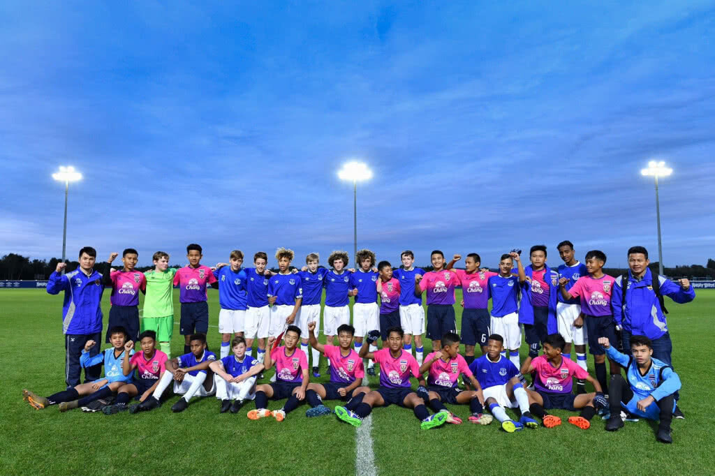อัสสัมธนฯ ถล่มเอฟเวอร์ตัน 3-0 เก็บชัย 2 นัดรวดช้างจูเนียร์ทริปอังกฤษ