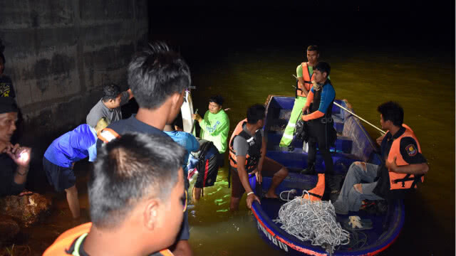 เรือล่มกลางเขื่อนพระสะทึง ชายวัย 46 ปีสูญหาย 1 ราย