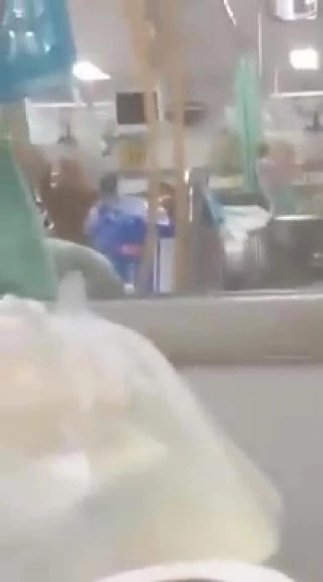 (คลิป) จ่อย้ายพยาบาลคลิปฉาวออกนอกพื้นที่เจ้าตัวเครียดจัดยังไม่พร้อมเปิดตัว"ขอโทษ"