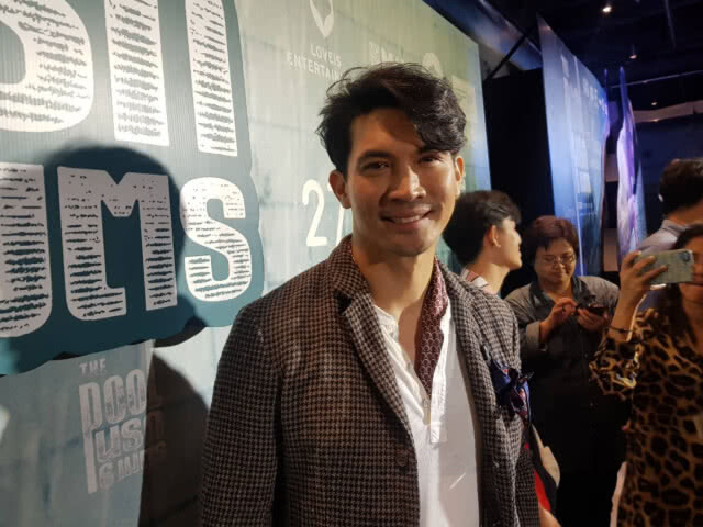"เคน ธีรเดช" แฮปปี้เปย์ภรรยา ยันไม่เคยนอกลู่นอกทาง