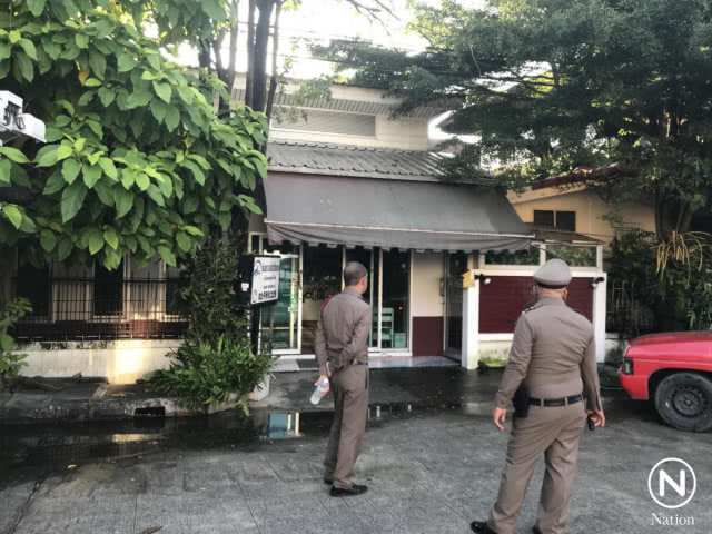 ไฟไหม้ทาวน์โฮม พ่อ-แม่บาดเจ็บ ลูก 2 คนเสียชีวิต