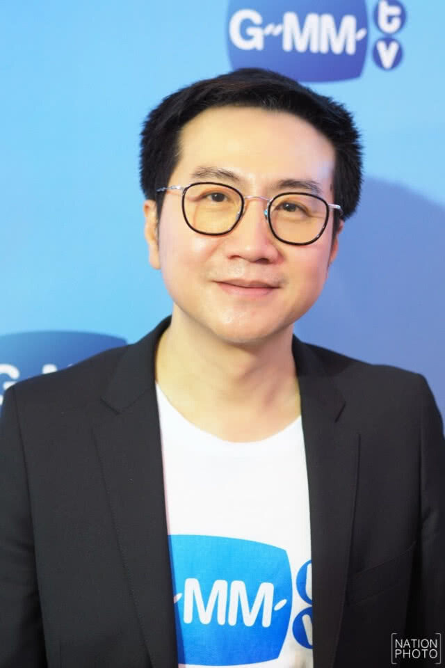 "สถาพร" ควบ "จีเอ็มเอ็มทีวี-จีเอ็มเอ็ม25" แทน "พี่ฉอด"