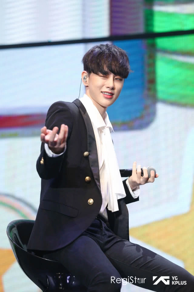 แฟนควอน ฮยอนบิน เต็มอิ่ม "KWON HYUNBIN 1ST FAN MEETING IN BANGKOK ~One Step CLOSER~"
