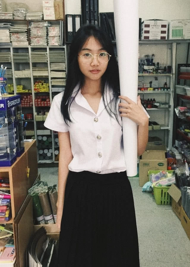 "เมษา BNK48" ประกาศจบการศึกษาทั้งน้ำตา