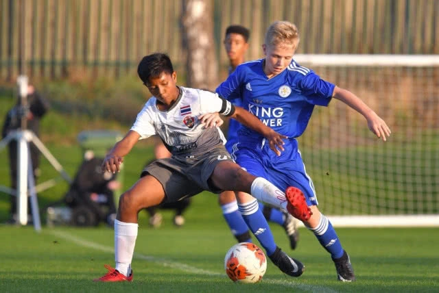 3 นัด 13 ประตู!อัสสัมชัญธนบุรีอัดเลสเตอร์4-1ปิดท้ายช้างจูเนียร์ทริป2018