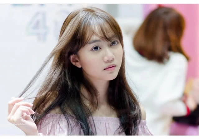 "เมษา BNK48" ประกาศจบการศึกษาทั้งน้ำตา