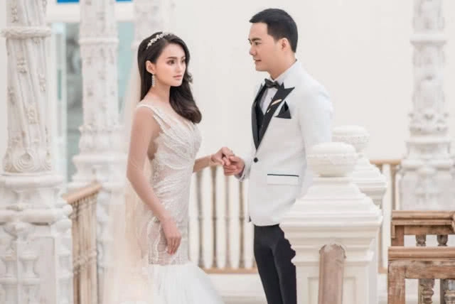 ภาพชุด..พรีเวดดิ้งเซ็ทใหญ่ "เคลลี่-นาย"