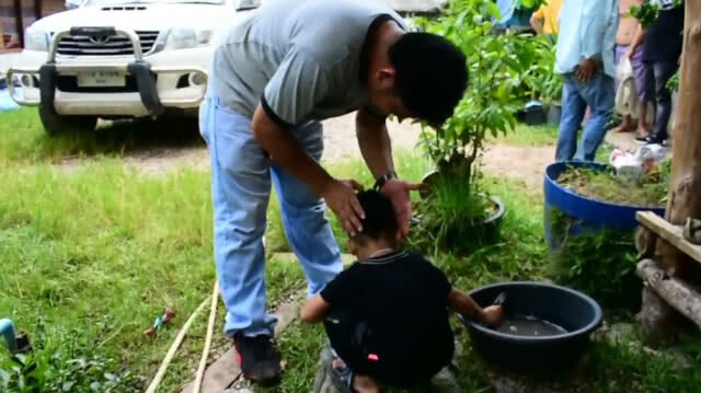 สุดทึ่ง!! หนูน้อยวัย 3 ขวบมีสี่ขวัญแถมยังเป็นเด็กฉลาด