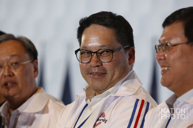 "สนธิรัตน์" ยันเสนอชื่อ "อุตตม" คั่วเก้าอี้นายกฯ