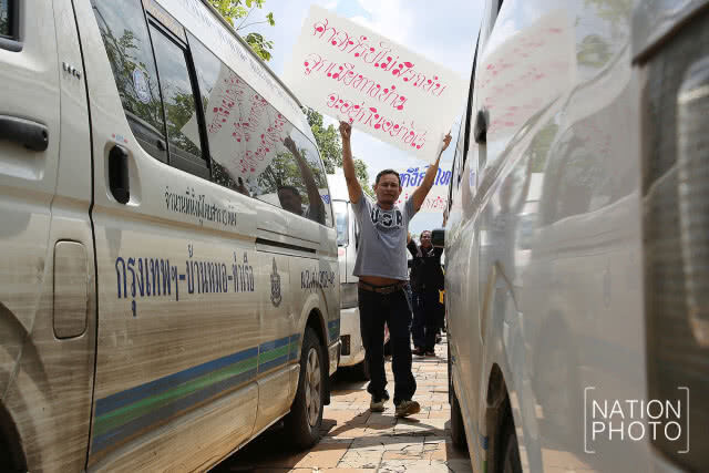 ศาลยกคำร้อง! ไต่สวนฉุกเฉินปมรถตู้ - "ศรีสุวรรณ" เตรียมร้องนายกฯ