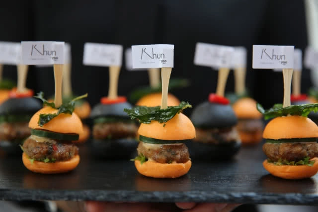 "KHUN by yoo" เนรมิต Rooftop กลางทองหล่อ อวดแต่งแบบห้องใหม่