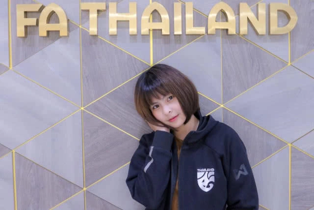 "เอกชัย สำเร" เปิดตัวแฟนสาวช่างภาพ "น้องข้าวปุ้น"