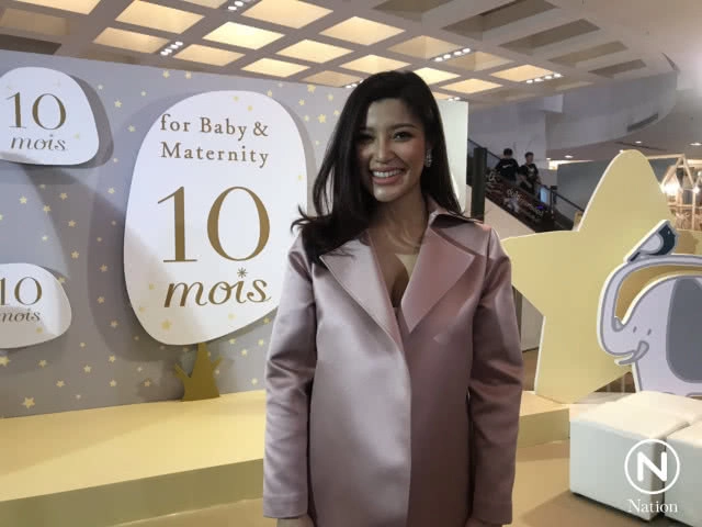 "เอมมี่ มรกต" แฮปปี้ สามีตามใจสุดตัว