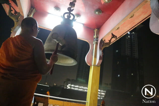 "วัดไทร" ลั่นระฆังแรกเช้านี้ตามปกติ "พระ" แจงเวลาสิ่งของตกใส่วัด พระไม่เคยไปร้องเรียน