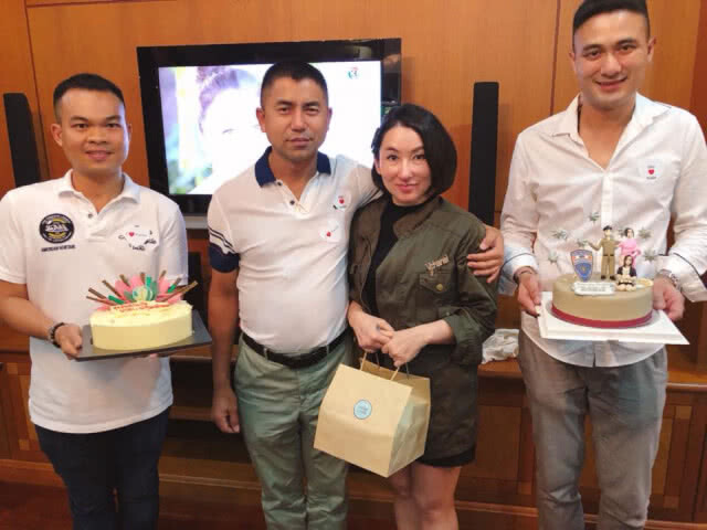 "บิ๊กโจ๊ก" เผยโมเมนต์หวานอวยพรวันเกิดภรรยาพร้อมเปิด"นิยามรัก"ทำชีวิตมีสุข