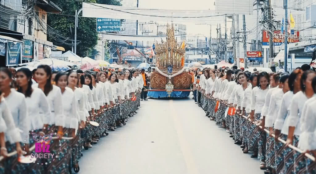 ททท.สุราษฎร์ฯ จัดงาน "ประเพณีชักพระ ทอดผ้าป่า และแข่งเรือยาว"