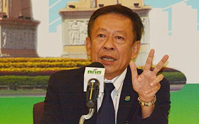 กกต.สั่งสอบปมพท.พบ "ทักษิณ" หากผิดโดนยุบพรรค