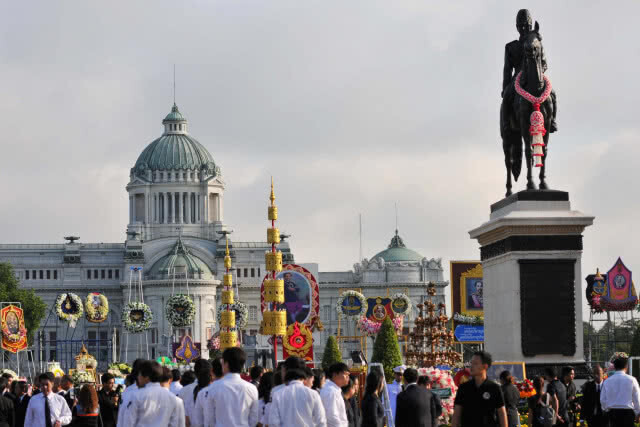 รัฐบาลจัดกิจกรรมน้อมรำลึกในพระมหากรุณาธิคุณ "ร.5-ร.9"