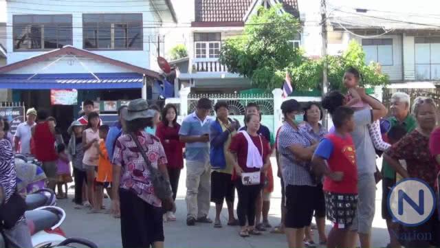 แจกข้าวมันไก่ฟรีทำดีเพื่อ พ่อหลวง ร.๙