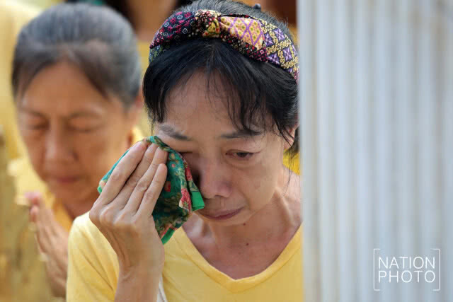 สมเด็จพระวันรัต เจ้าอาวาสวัดบวร ประธานพิธีทำบุญตักบาตร ถวายพระราชกุศล ในหลวง ร.9