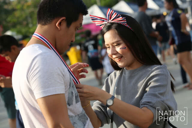 (ภาพชุด) บรรยากาศก่อนการแข่ง "ฟีฟ่าเดย์" ระหว่างไทย พบกับ ตรินิแดดและโตเบโก