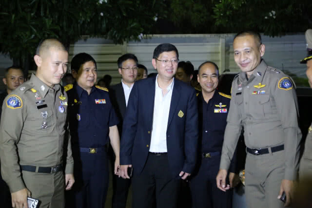 บุกจับ! สุราหนีภาษี ของกลางอื้อ
