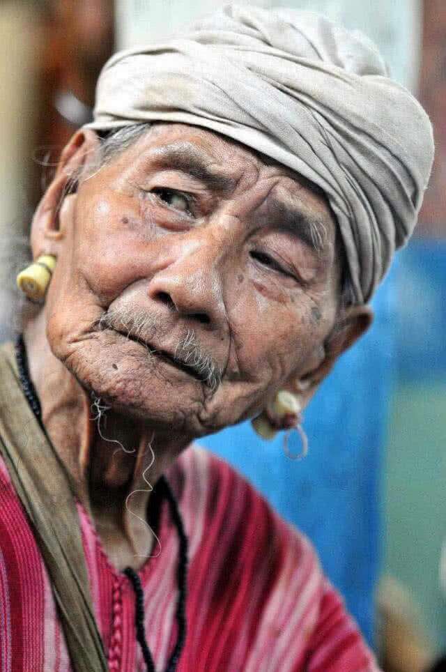 พญาเสือร้องตร.ติดตามทายาทปู่คออี้มารับโทษ