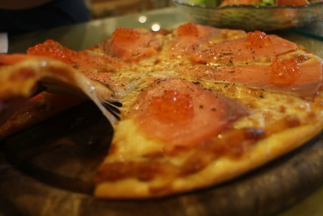 คาเฟ่ แคนทารี บางแสน  สถานที่เก๋ๆที่ต้องมาเช็คอิน