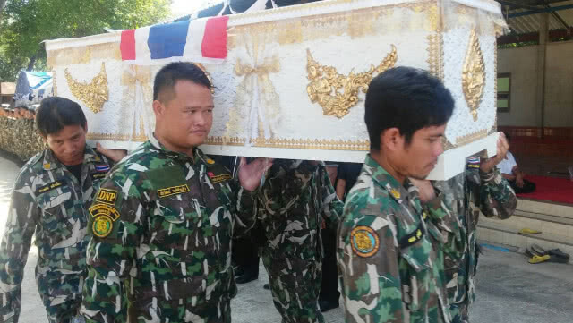 ส่งร่าง จนท.สละชีพปกป้องผืนป่าห้วยขาแข้งกลับบ้านเกิด