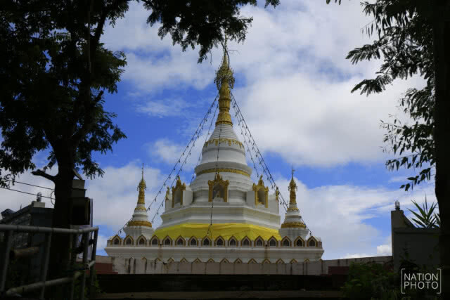 ศุกร์(สุข)ละวัด : พระธาตุสี่จอม