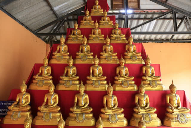 ศุกร์(สุข)ละวัด : พระธาตุสี่จอม